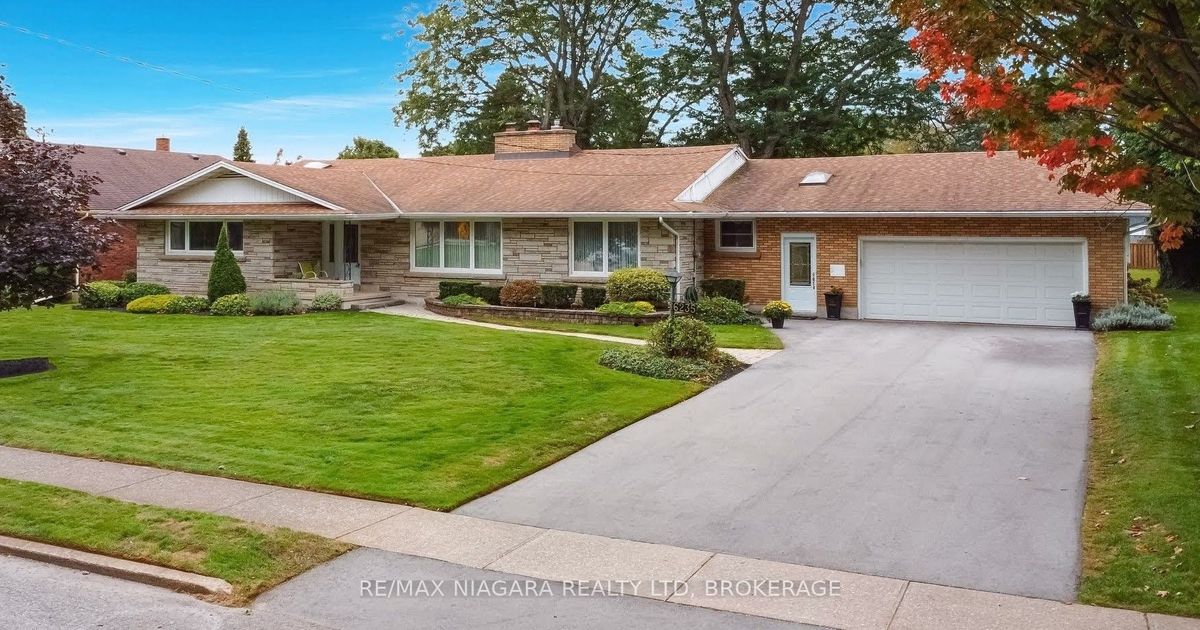 6235 Brookfield Avenue Niagara Falls