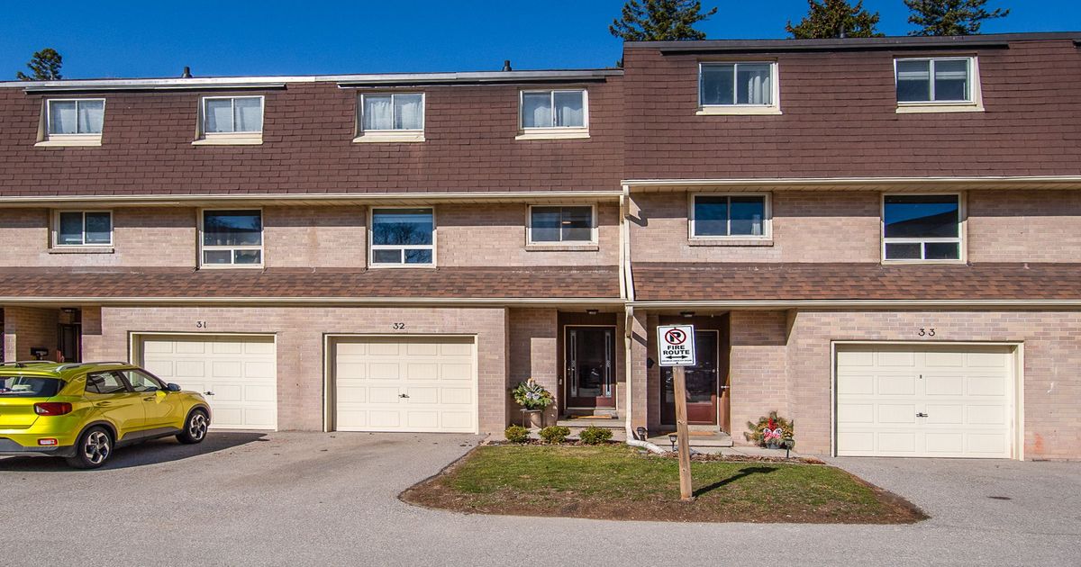 634 Strasburg Road Kitchener