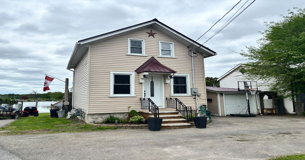 120 Queen Street Smiths Falls