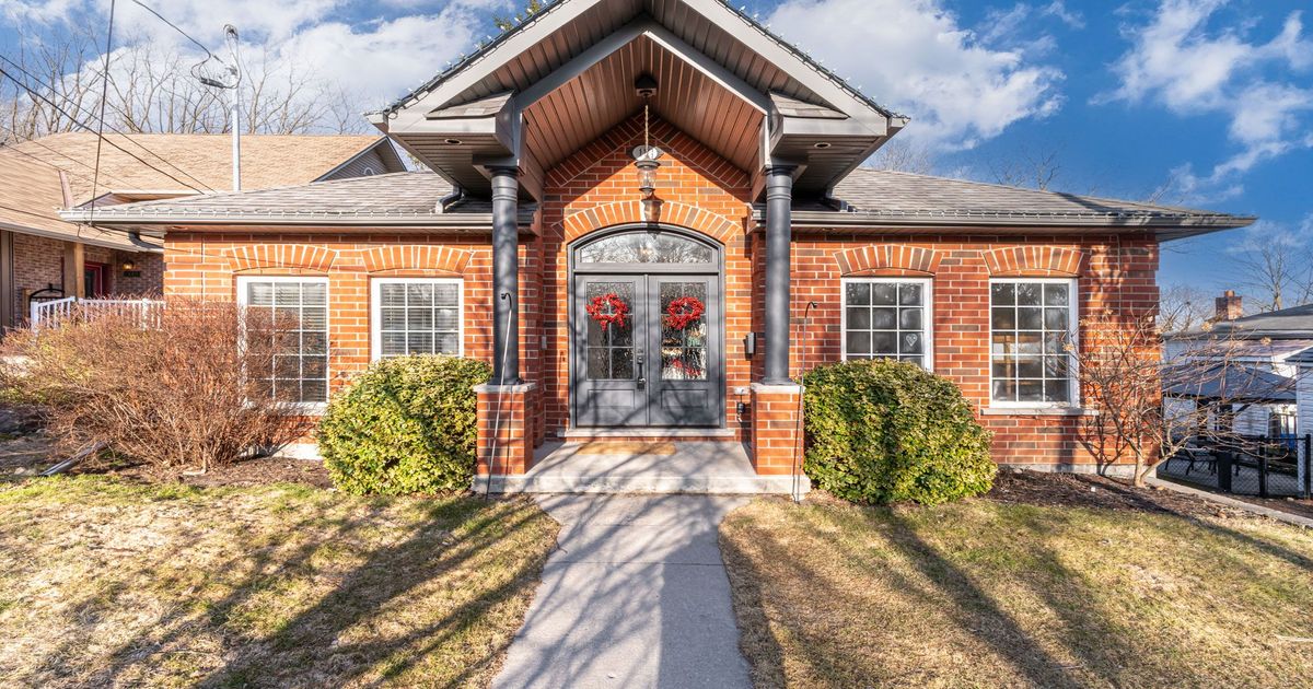 115 Sydenham Street Hamilton