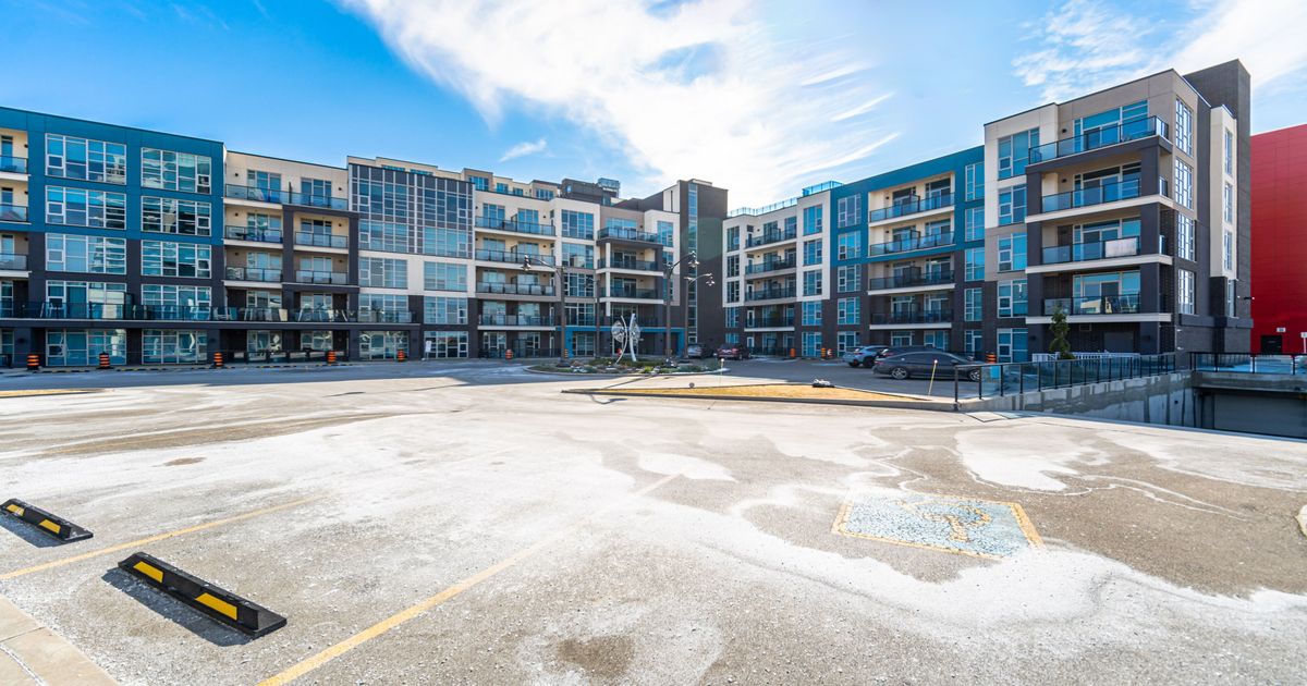 10 CONCORD Place Grimsby