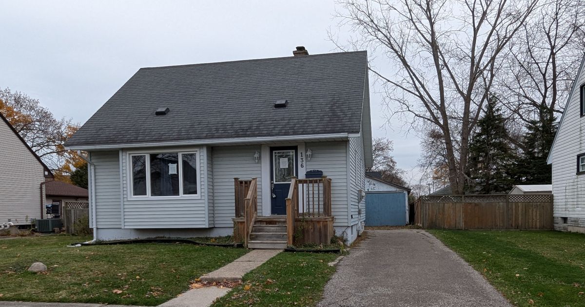 136 Chestnut Avenue Sarnia