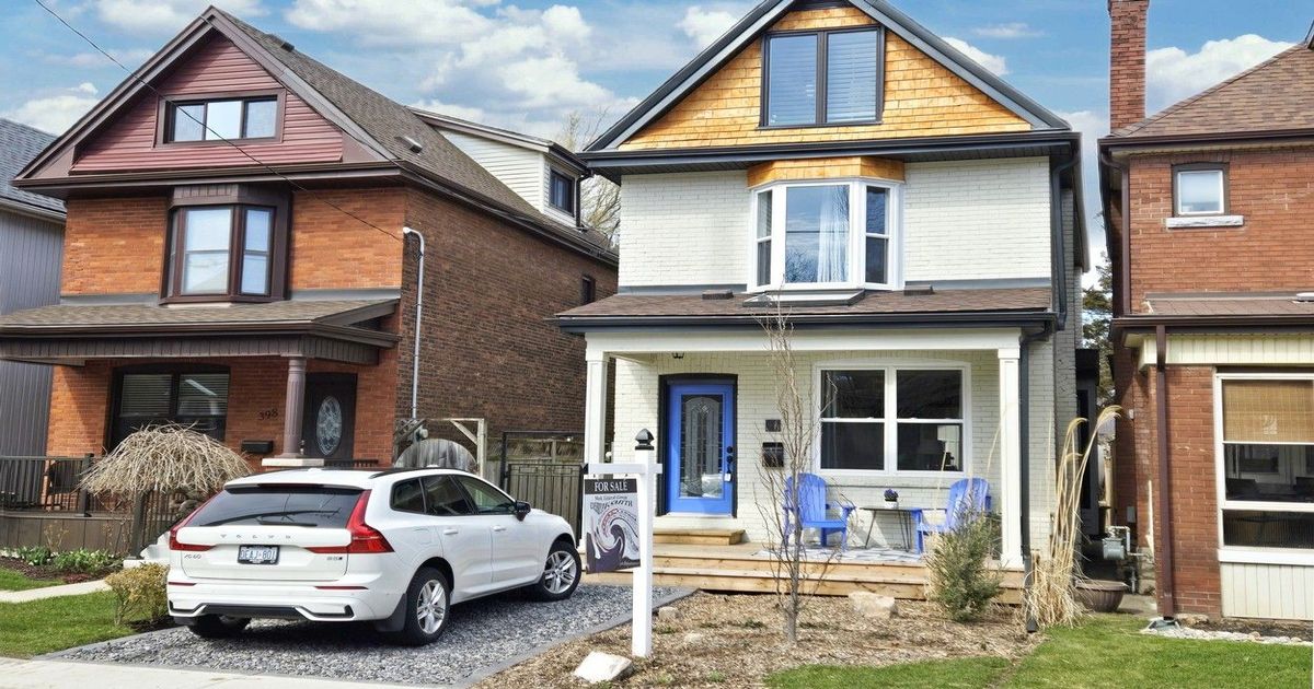 396 Charlton Avenue W Hamilton