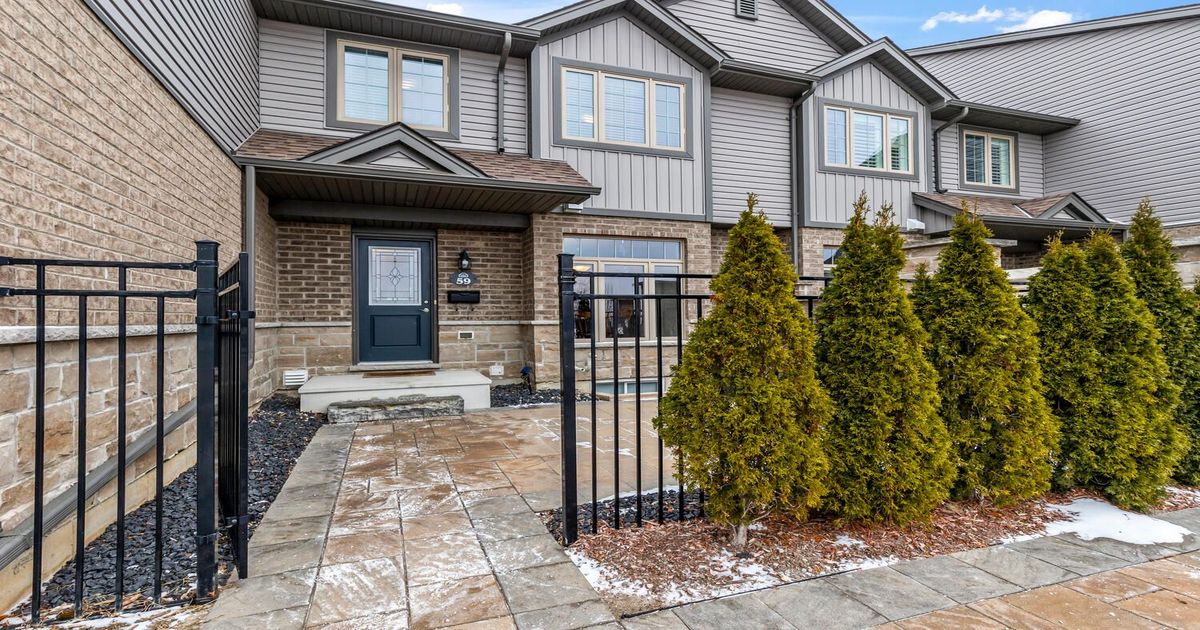 3400 Castle Rock Place London