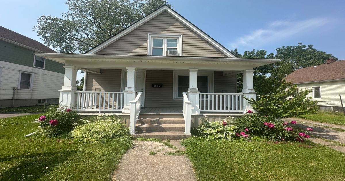 4699 Ryerson Crescent Niagara Falls