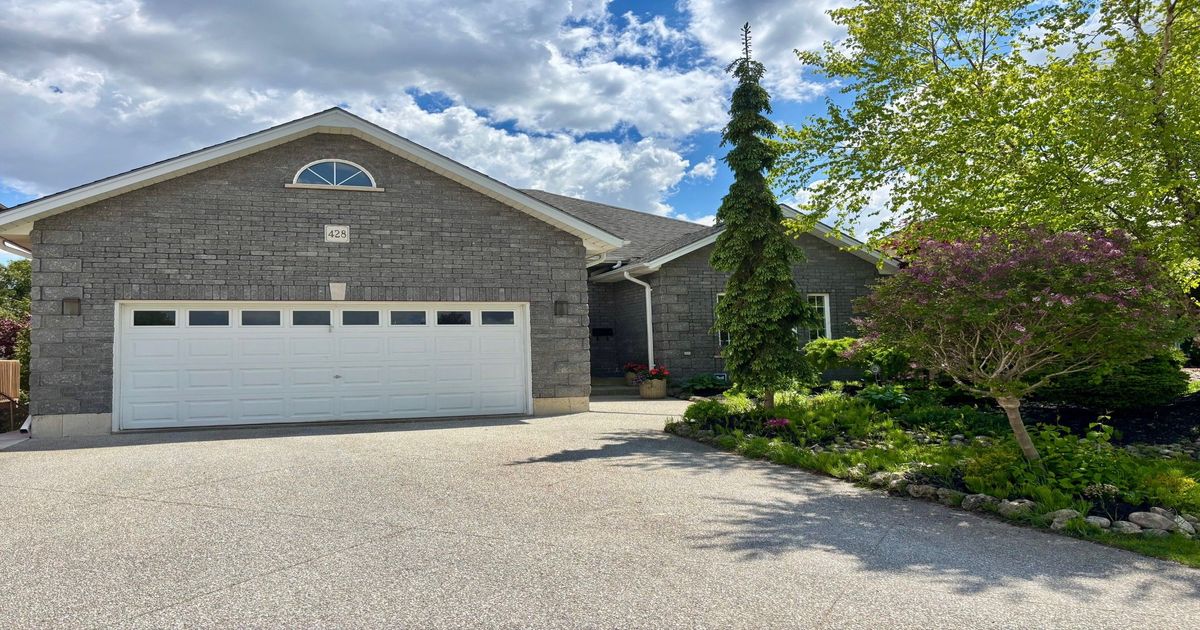 428 Lakeview Drive Woodstock