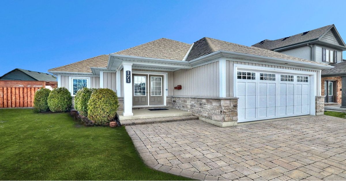 171 Classic Avenue Welland