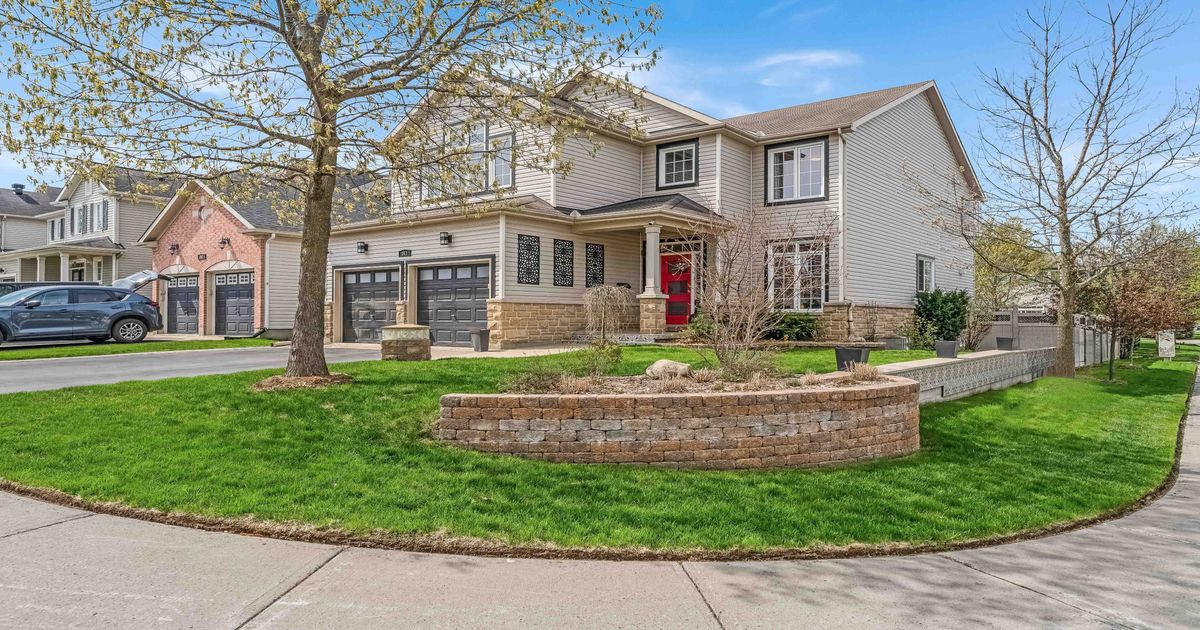 341 SHADEHILL Crescent Barrhaven