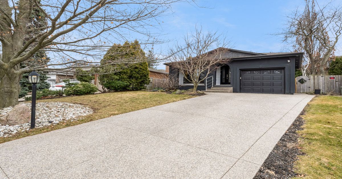 19 Minstrel Court Hamilton