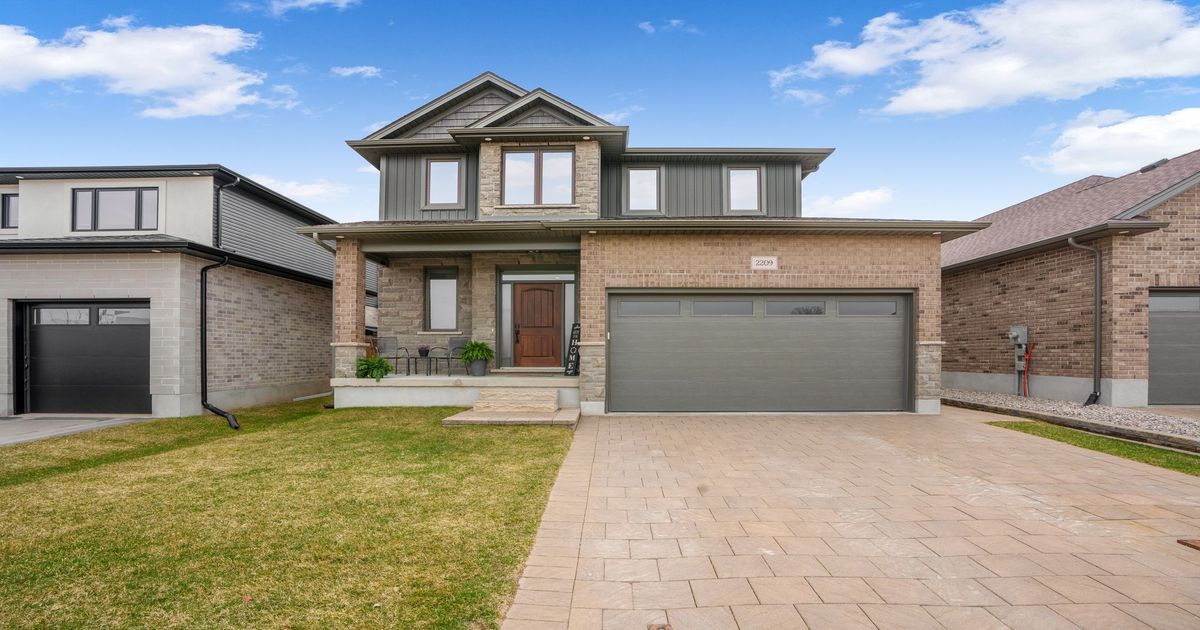 2209 Linkway Boulevard London South