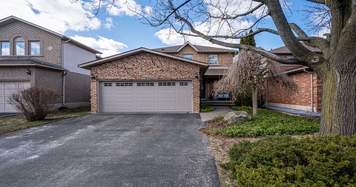 70 Bridgeport Crescent Hamilton