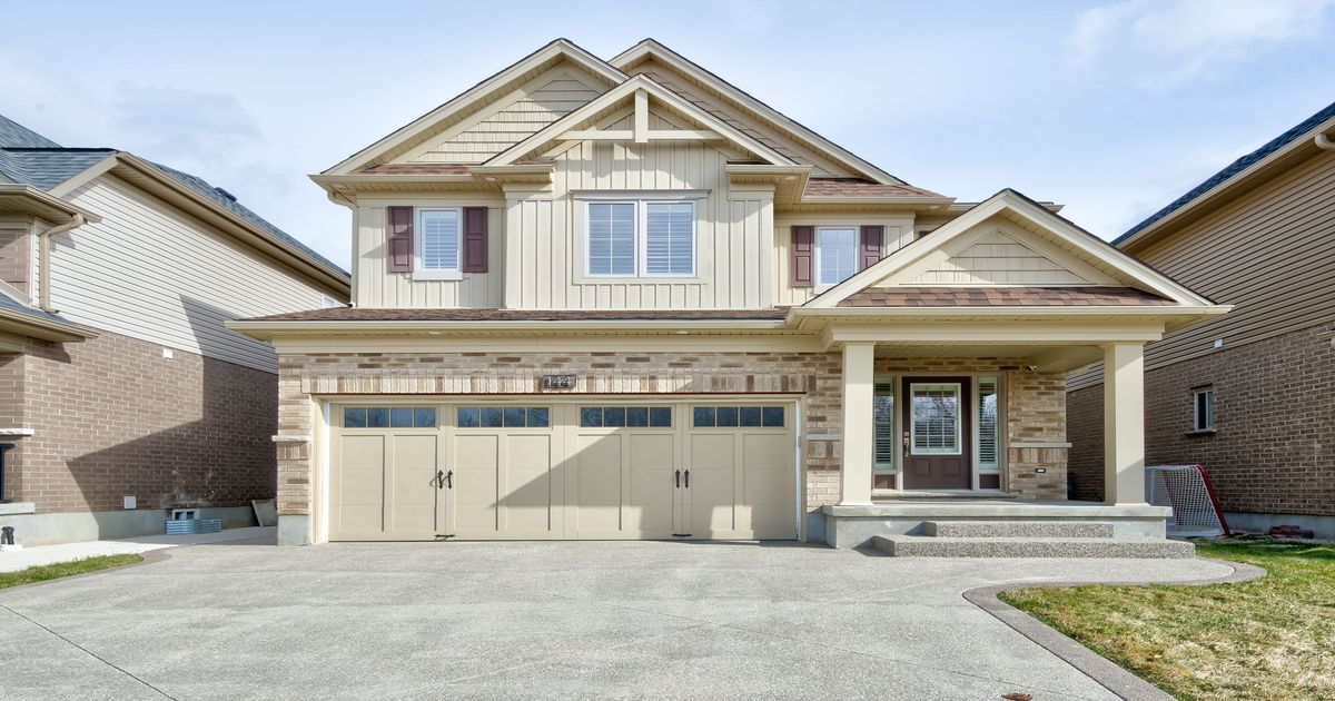 144 Steeplechase Way Waterloo