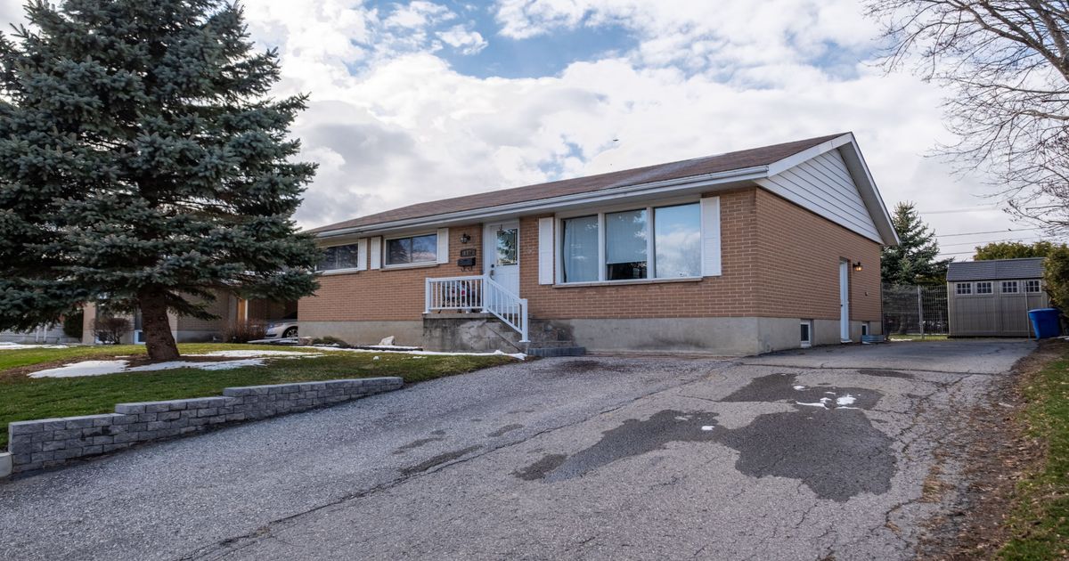 182 REYNOLDS Drive Brockville
