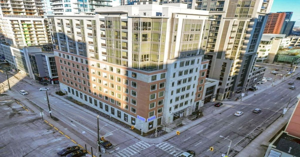 150 MAIN Street W Hamilton