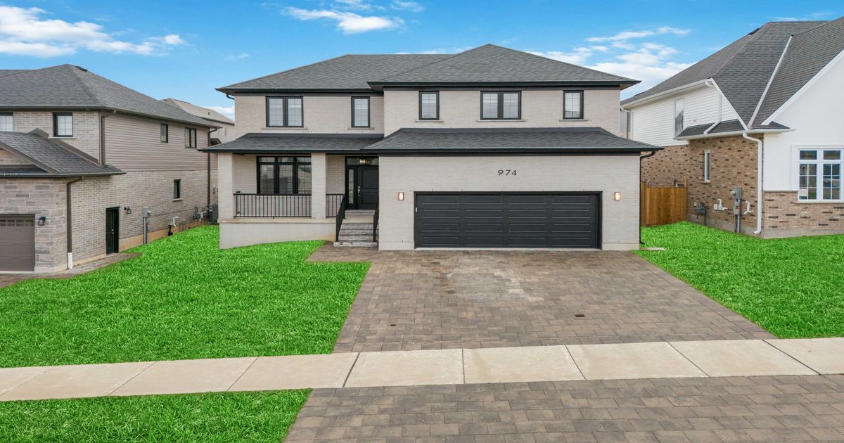 974 Riverbend Road London South