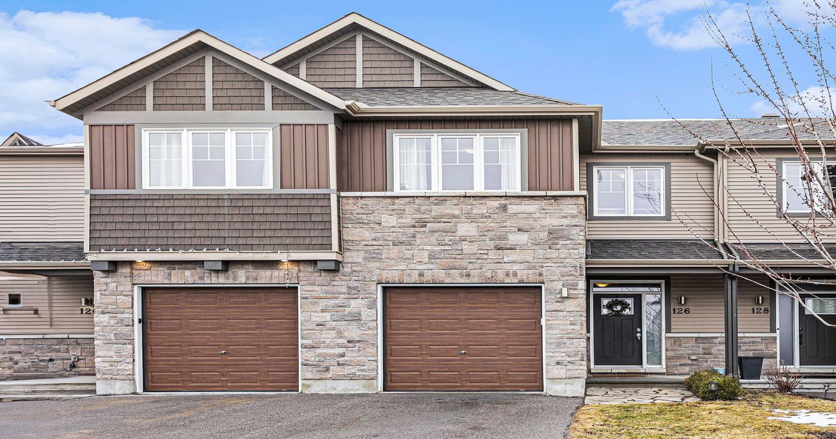 126 Riddell Street Carleton Place