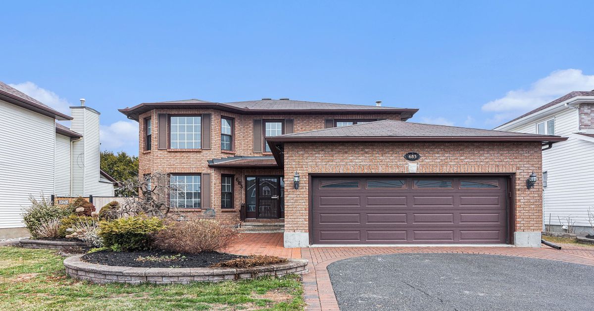 683 Merkley Drive Orleans - Cumberland and Area