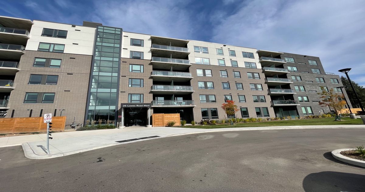 26 Lowes Road W Guelph