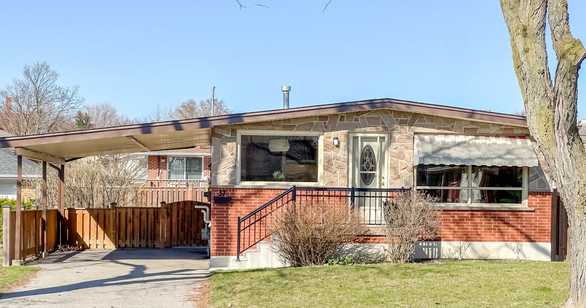 37 Bobolink Road Hamilton