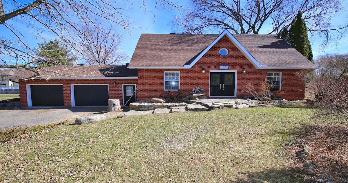 1298 Old Carp Road Kanata