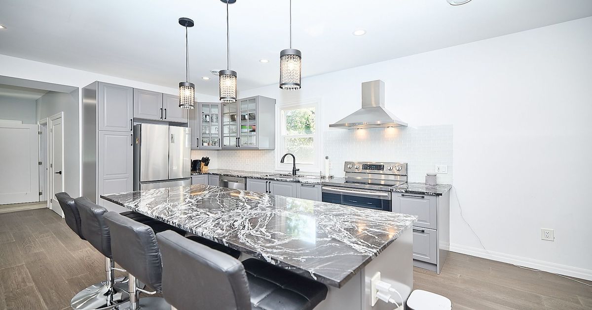 2 Fairburn Avenue St. Catharines