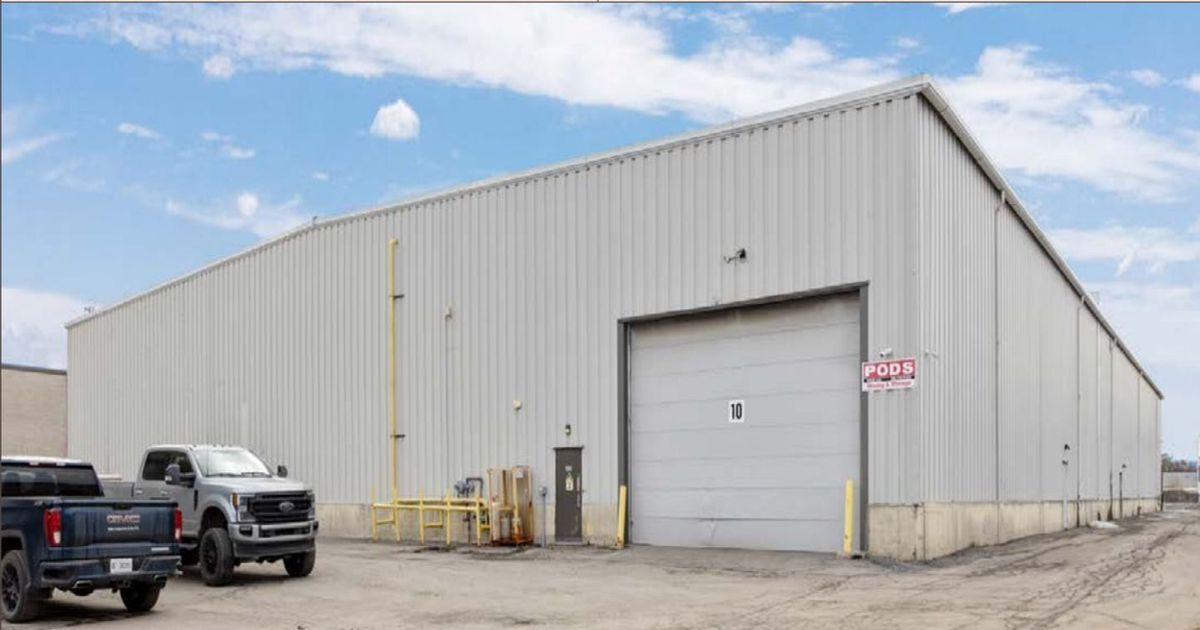 2750 Sheffield Road Elmvale Acres and Area