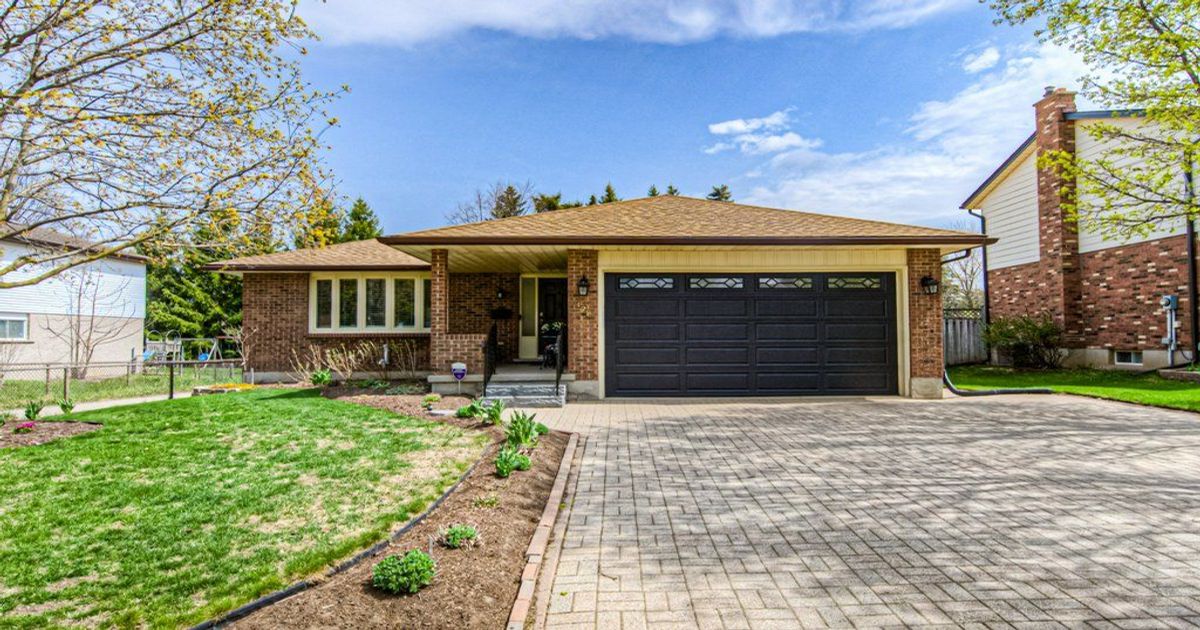 478 Redfox Road Waterloo