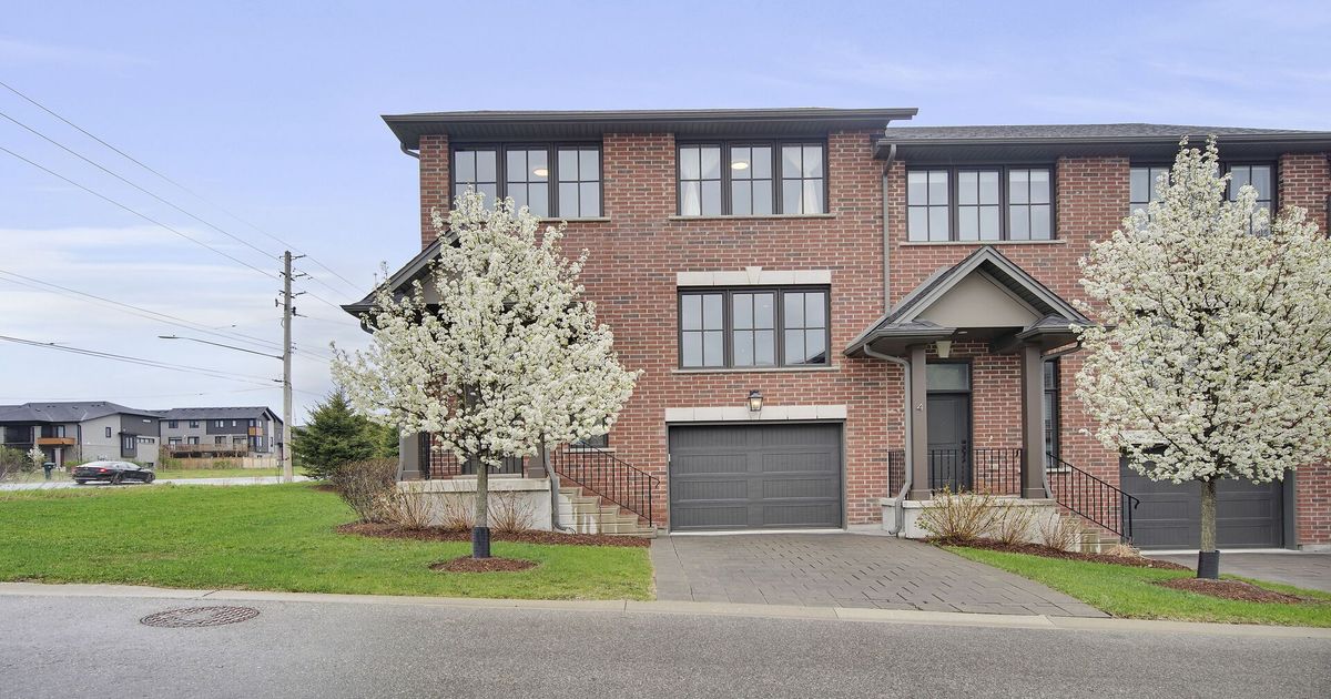 555 Sunningdale Road E London North
