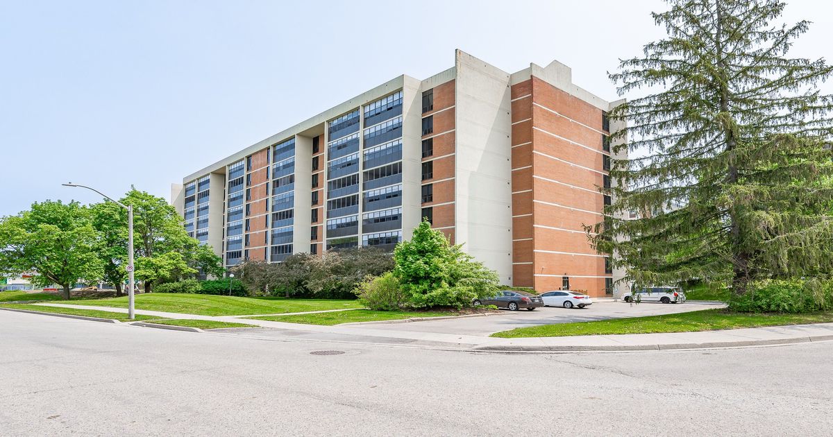 65 Westmount Road N Waterloo
