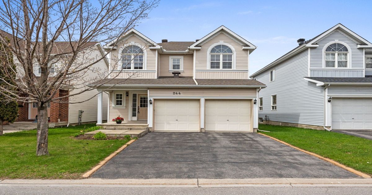 244 Deercroft Avenue Barrhaven