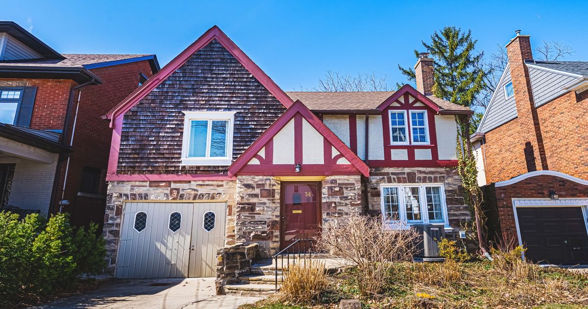 34 Chedoke Avenue Hamilton