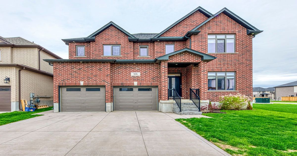 98 Grandville Circle Brant