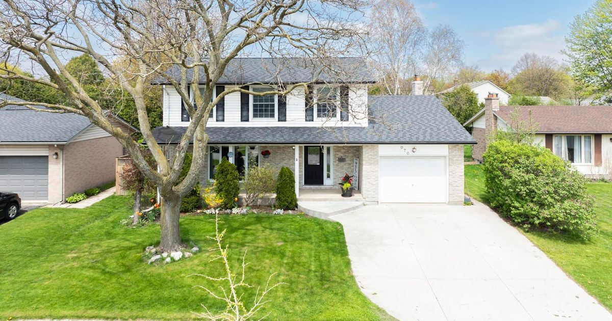 976 Farnham Road London South
