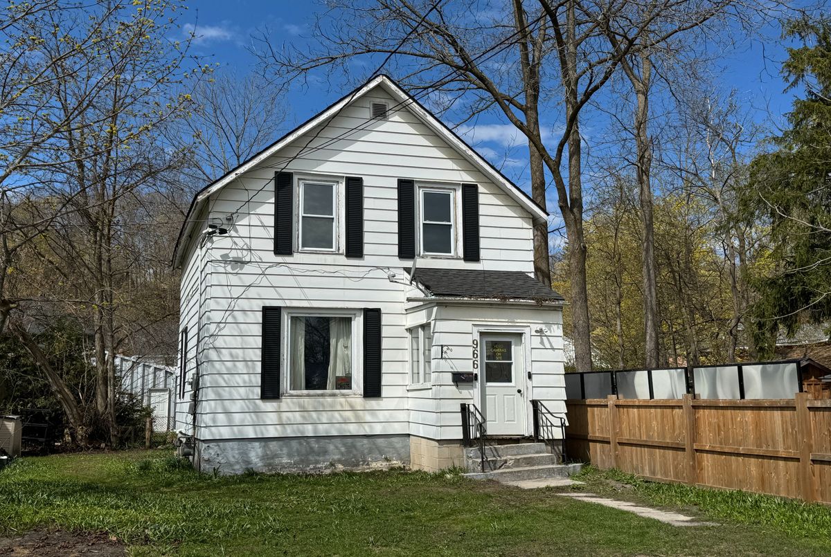 966 3rd Avenue W Owen Sound 966 3rd Avenue W Owen Sound