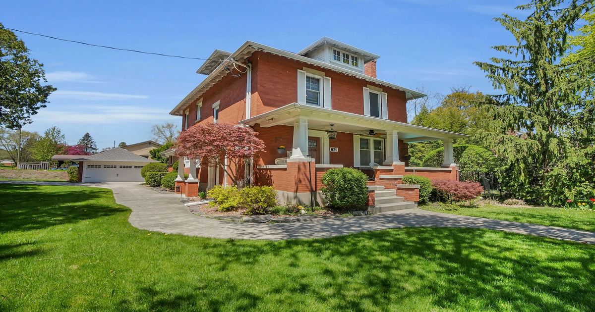 825 Riverside Drive London North