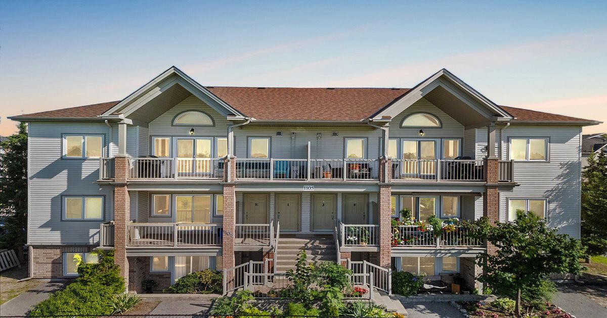 1105 Stittsville Main Street Stittsville - Munster - Richmond