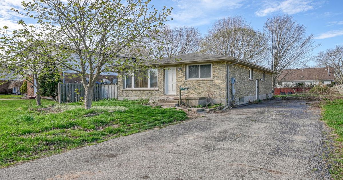 29 Devonshire Avenue Tillsonburg
