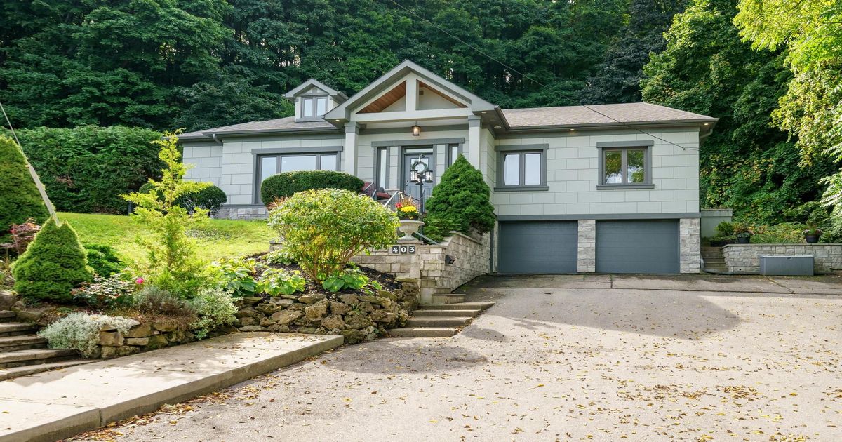 403 Hess Street S Hamilton