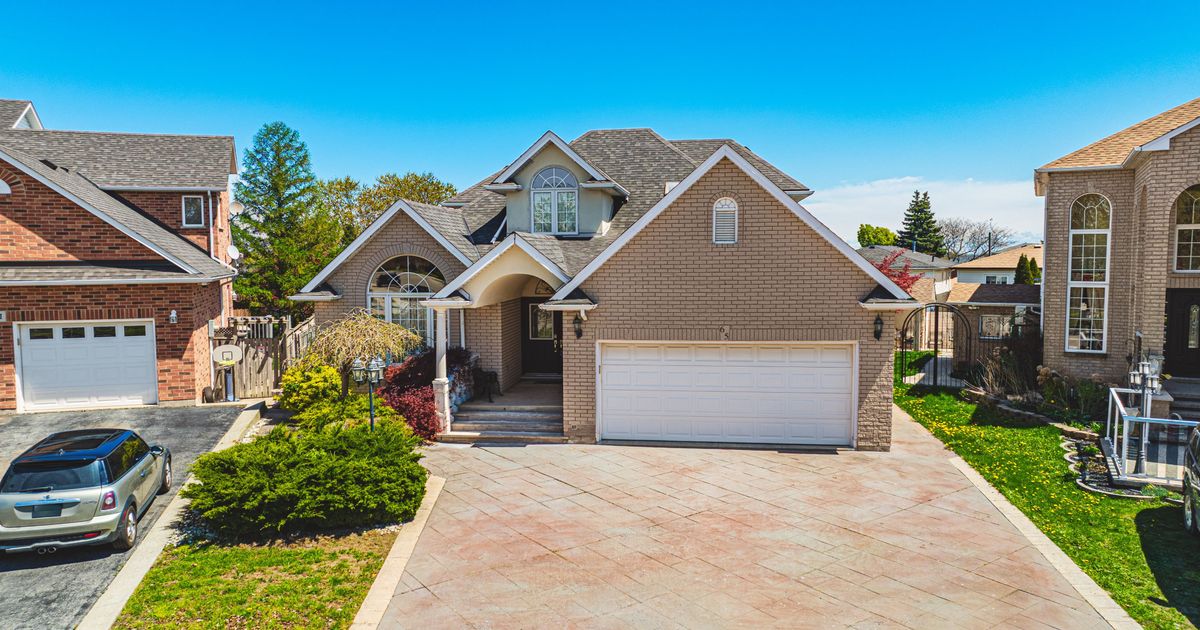 65 Mount Pleasant Drive Hamilton
