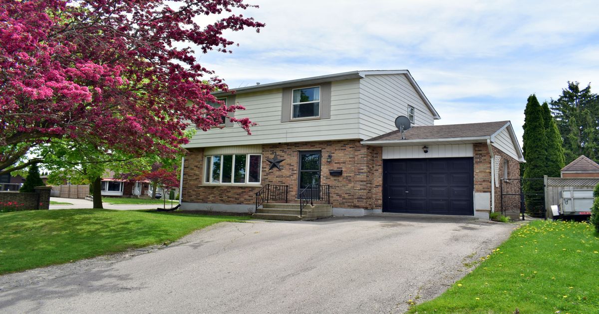 2 Massey Drive St. Thomas