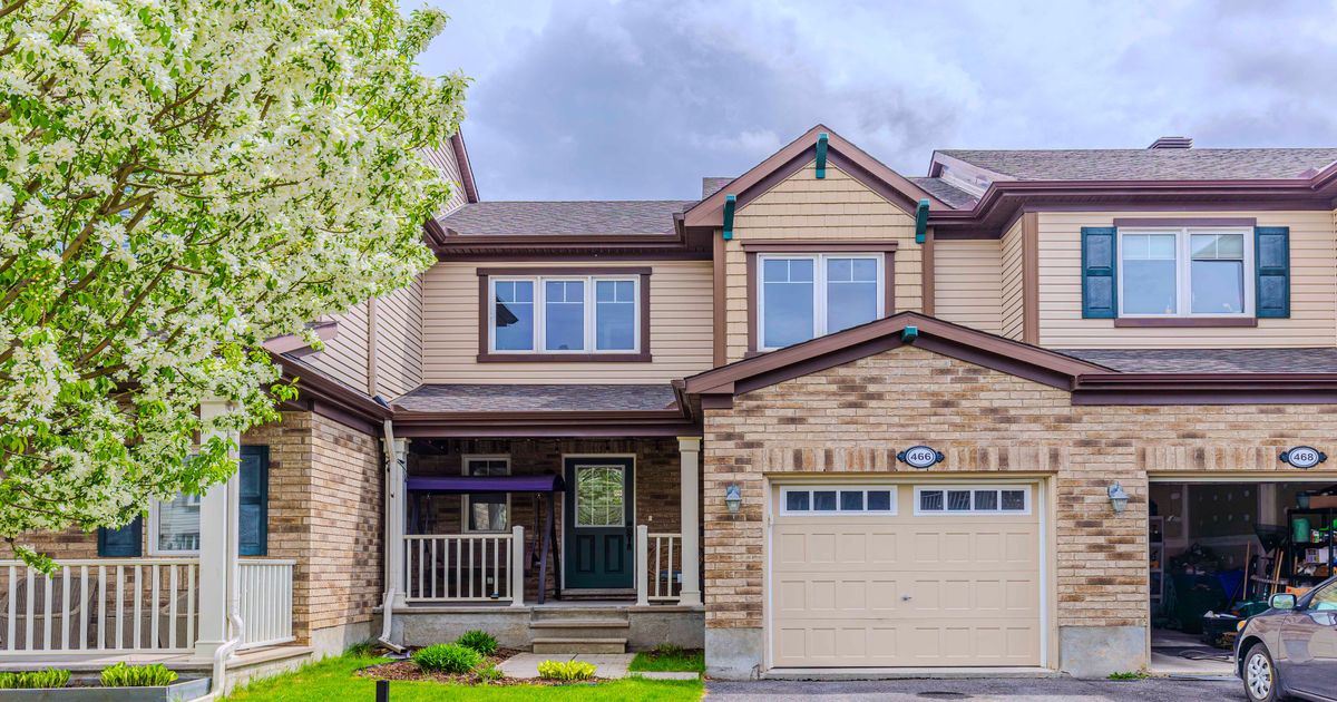 466 Meadowhawk Crescent Barrhaven