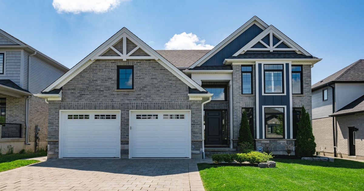1023 Riverbend Road London South