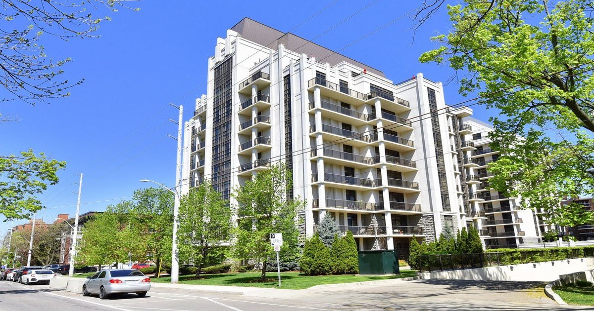 90 Charlton Avenue W Hamilton