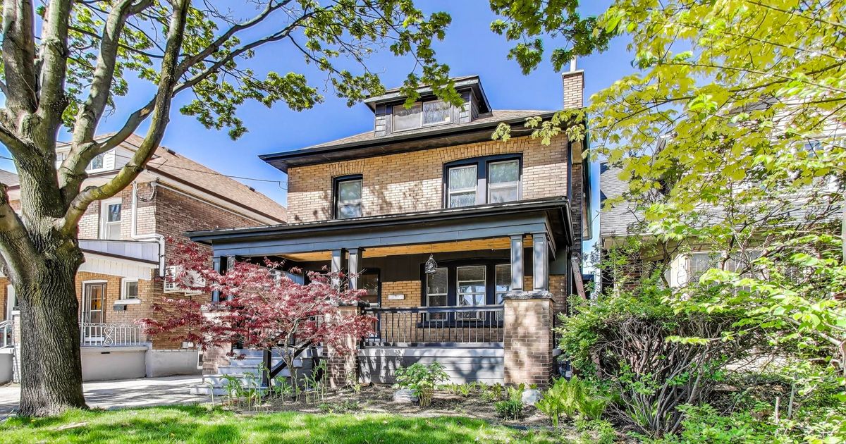 23 Rosslyn Avenue N Hamilton