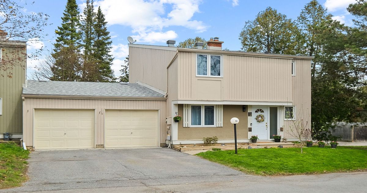 13 Jackson Court Kanata
