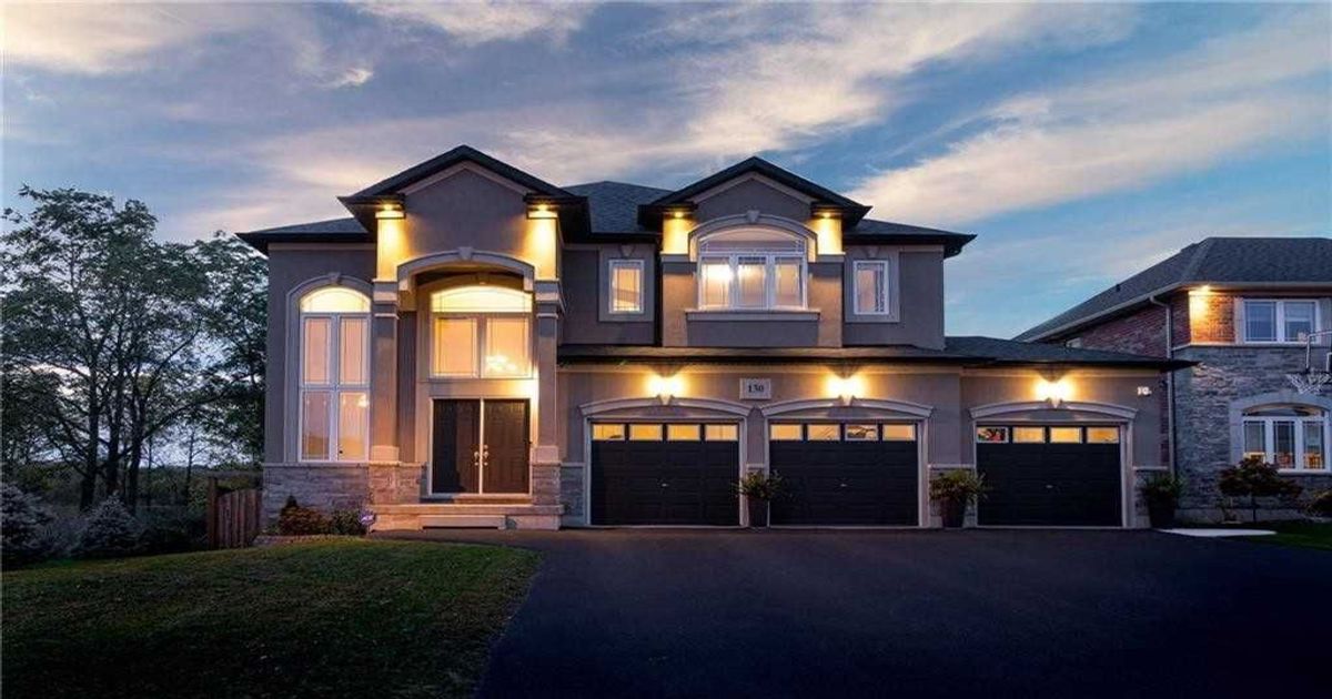 130 Kingsview Drive Hamilton