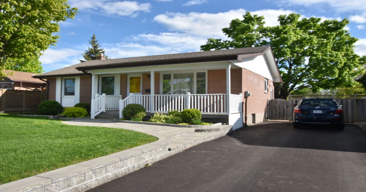 17 Trillium Lane Peterborough North