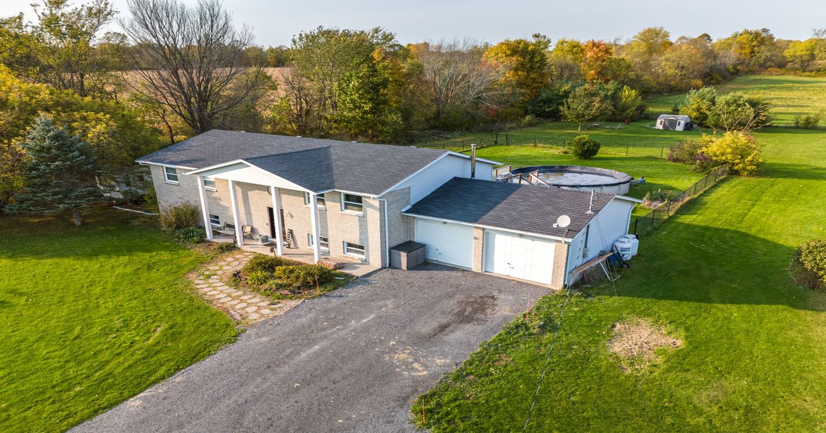 4342 Colebrook Road S South Frontenac