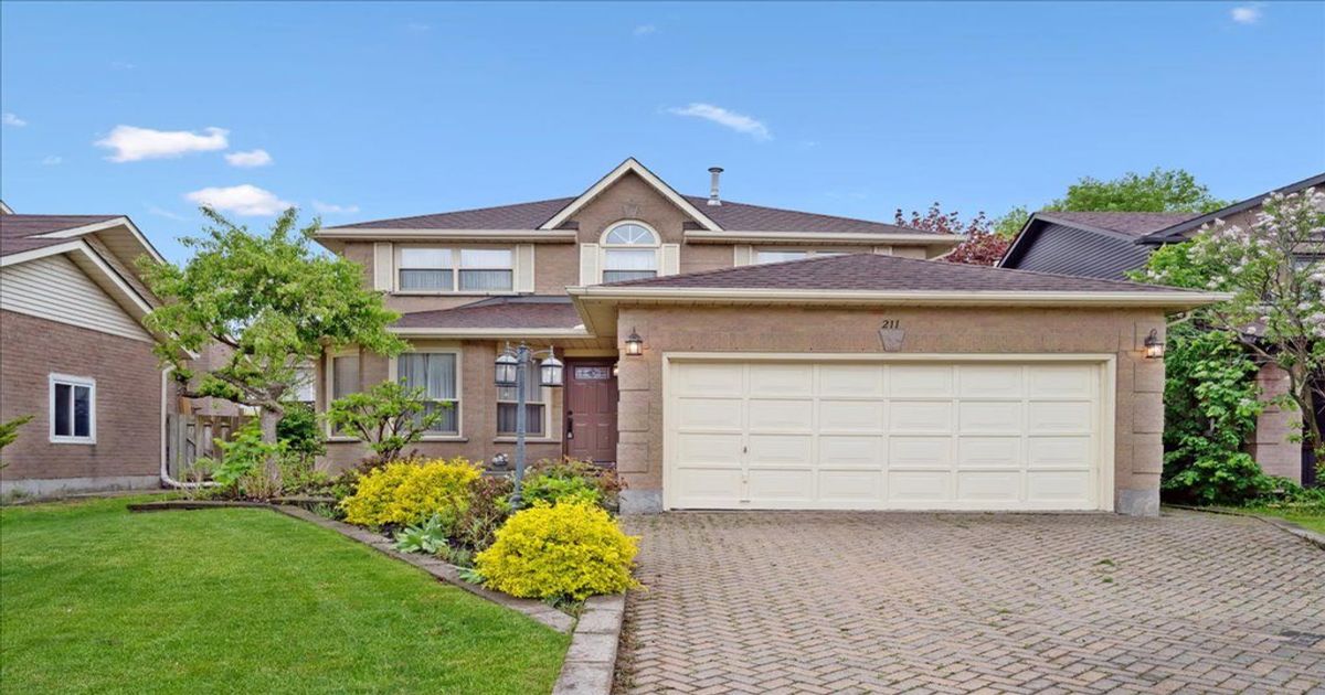 211 Rushdale Drive Hamilton