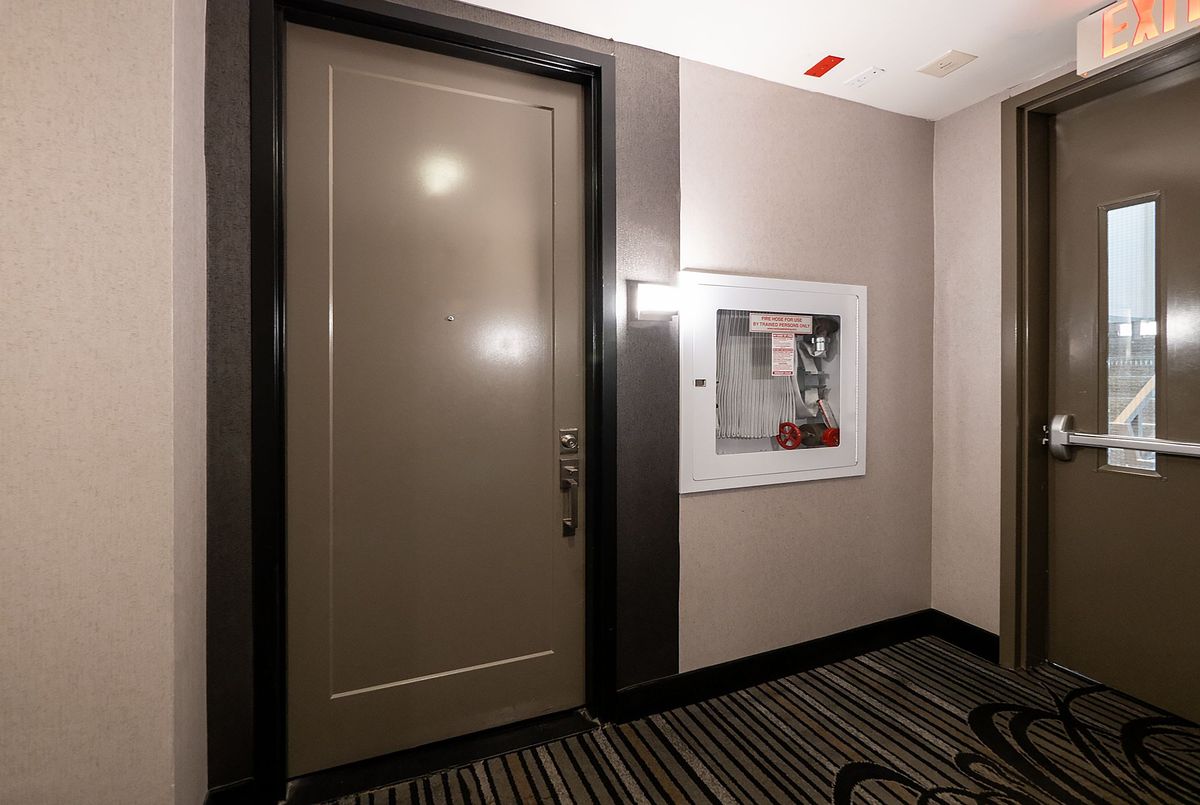 img-gallery